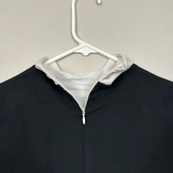 New Balance Staud Top Womens Small Black White Mock Neck Crop Long Sleeve - Picture 6 of 9